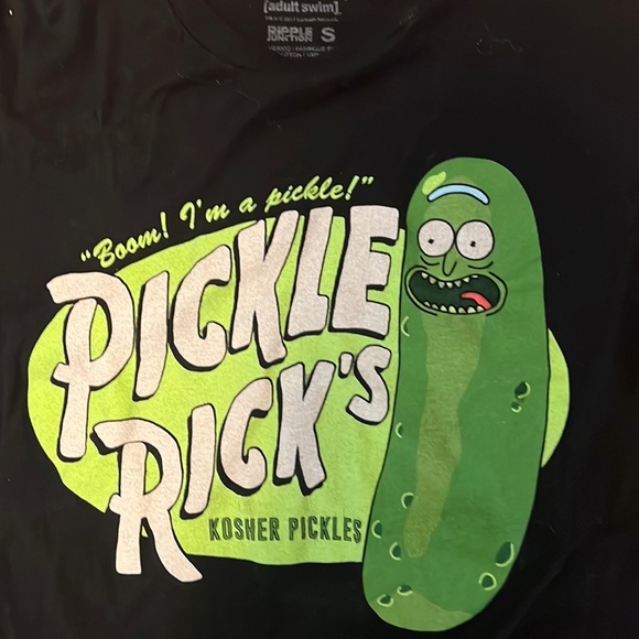 Rick and Morty’s - Pickle Rick’s Short Sleeved Tee - Size Small - Picture 2 of 5